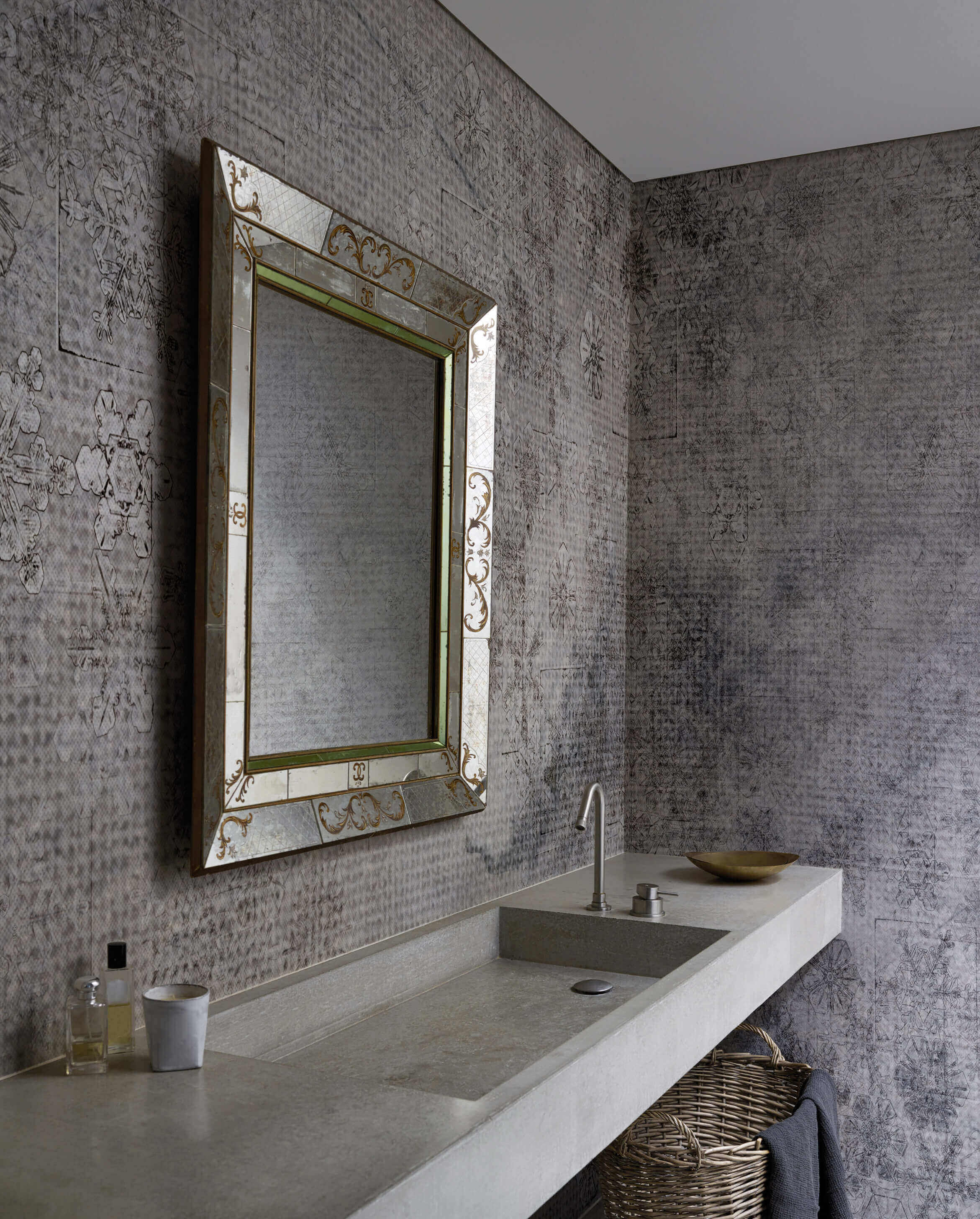 Crystal Water from Wall&Decò