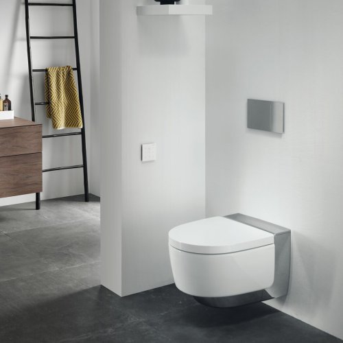 West One Bathrooms – AquaClean Mera in chrome