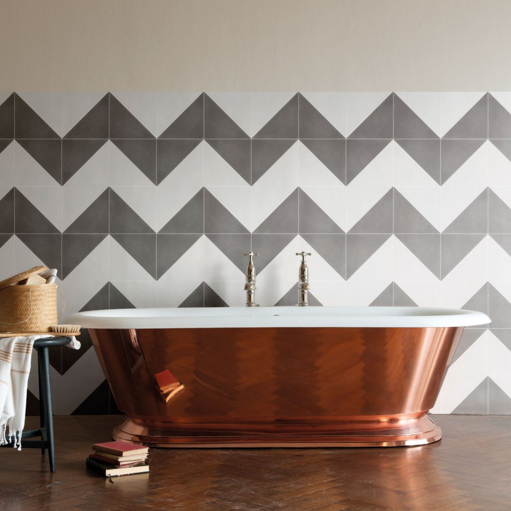 Parisian Café Porcelain Tri