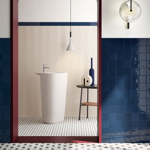 West One Bathrooms – Plural 493 Mode Set 03 – Mediterranean Cold