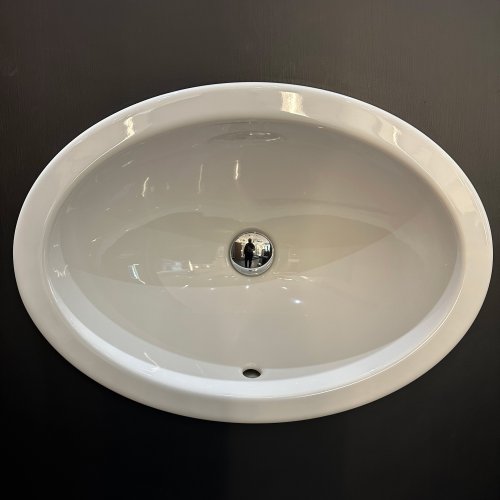 WOB Villeroy & Boch Boch Loop Oval Basin