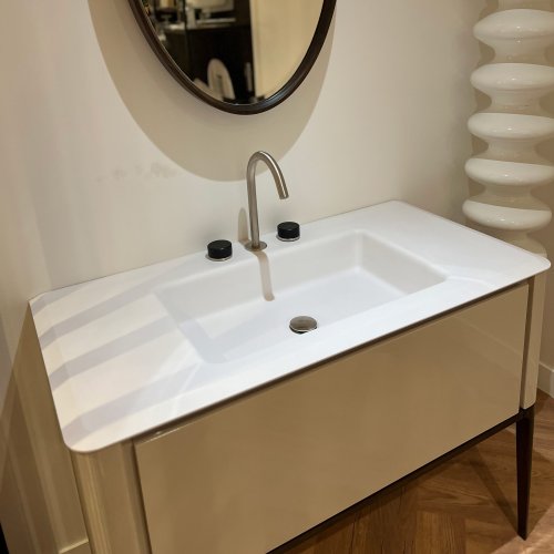 West One Bathrooms Mayfair Lupi Display 09