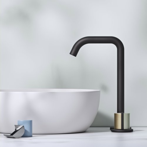 WOB – 00129RL M109 Deck Mounted Kitchen Tap in Soft Black