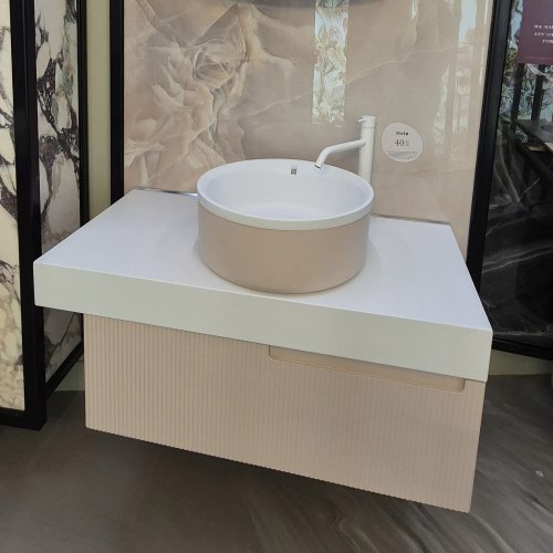 West One Bathrooms Fiora Set 01