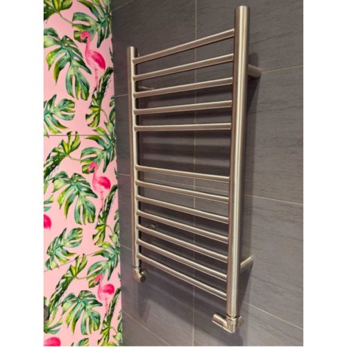 JIS Ouse Towel Rail Clearance