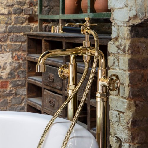 West One Bathrooms – Lefroy Brooks Ten Ten Polished Brass Kiln Room TH 1044 Lifestyle C HR
