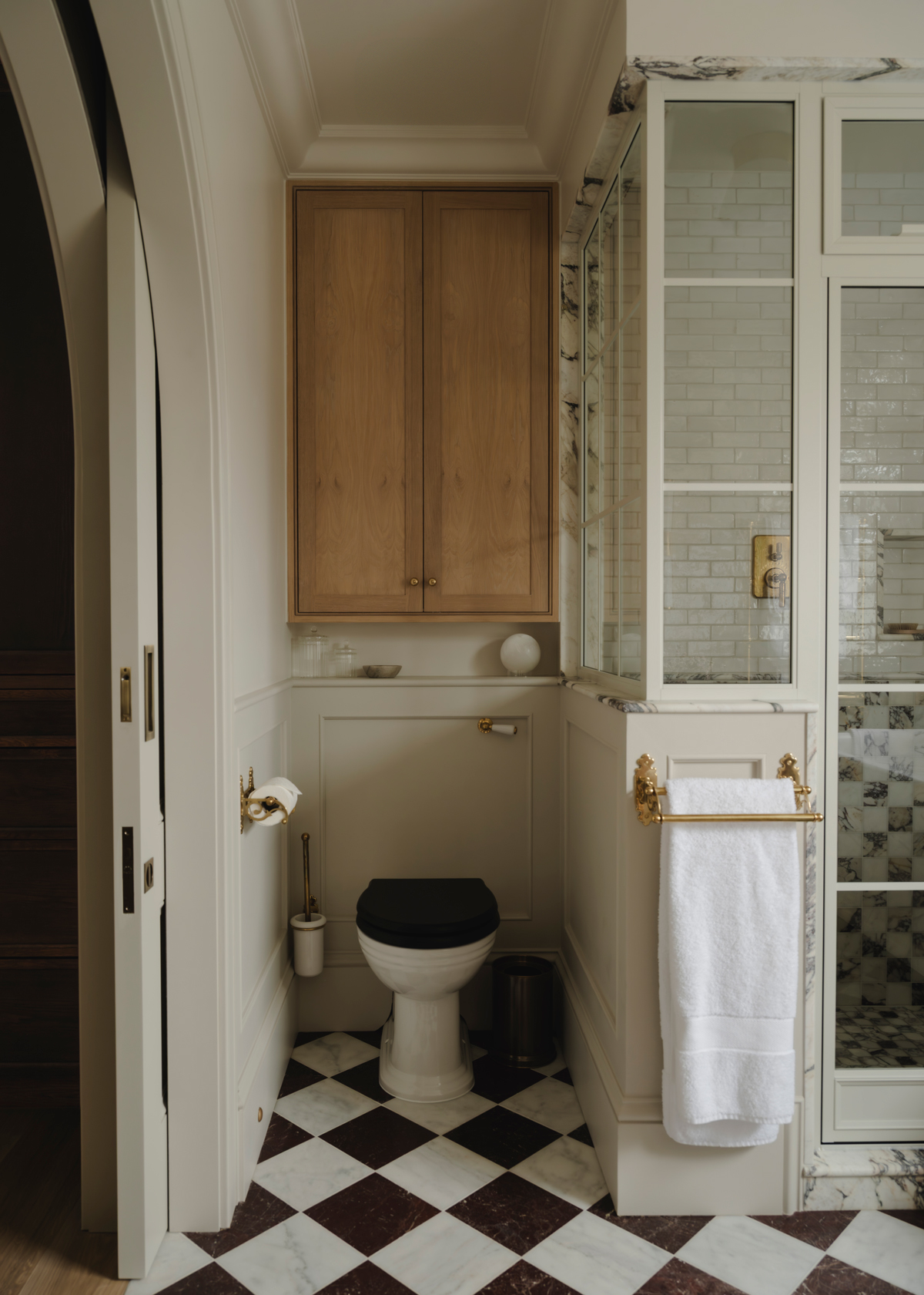 WOB – NEWLYWEDS x H9 HR